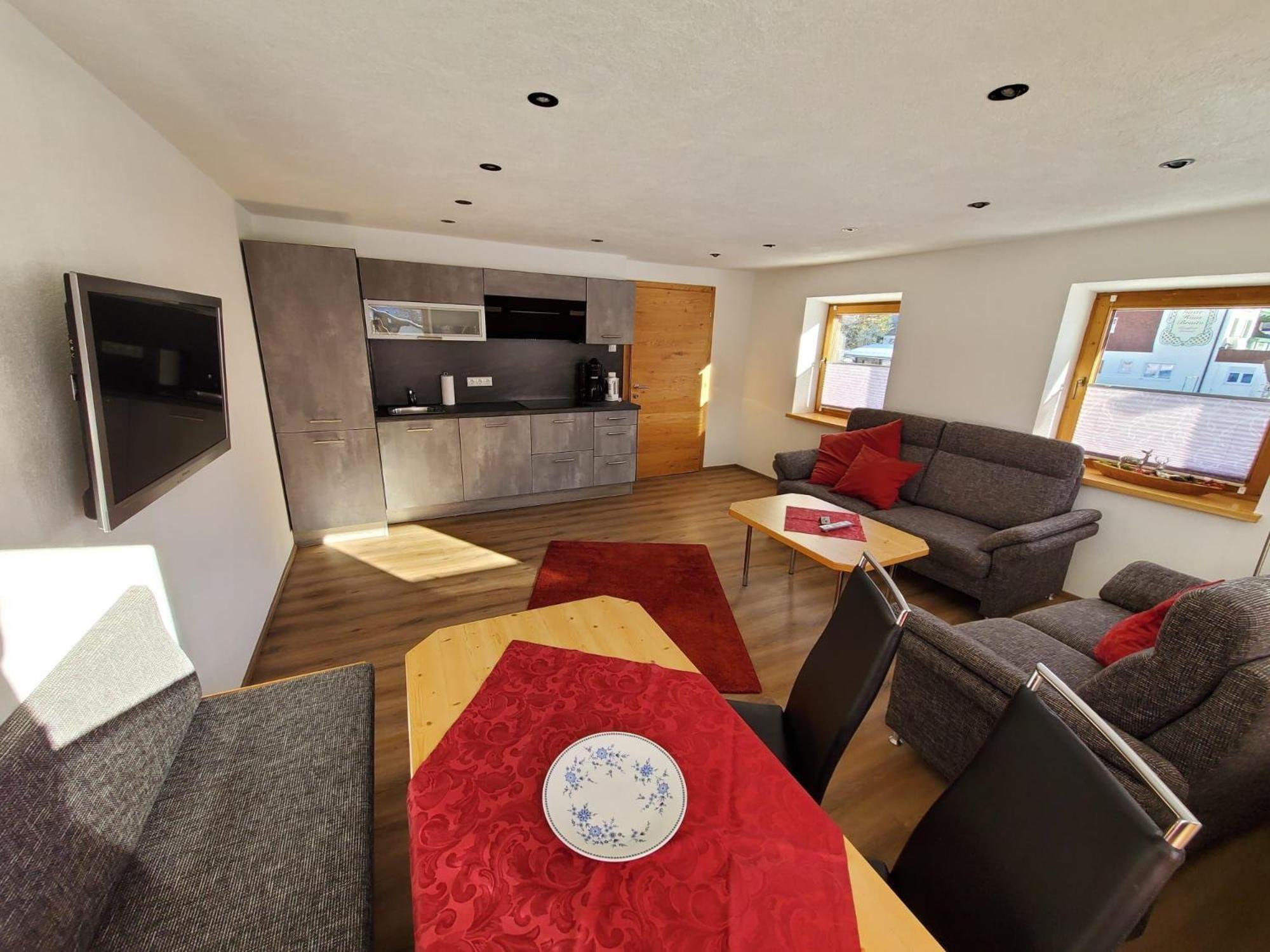 Rosa'S Ferienhaus Ferienwohnung Rote Flueh Grän Exterior foto